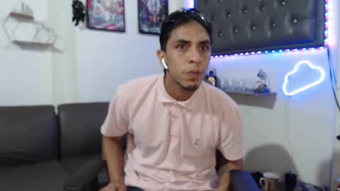 simon dice online show from 02/23/25, 04:50