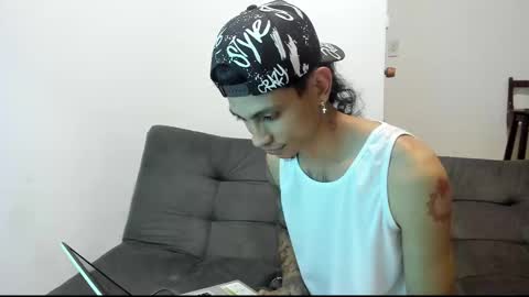 Snapshot of monkeyd_66 chatting on 12/11/24, 07:42 monkeyd_66 online show from 12/11/24, 07:42