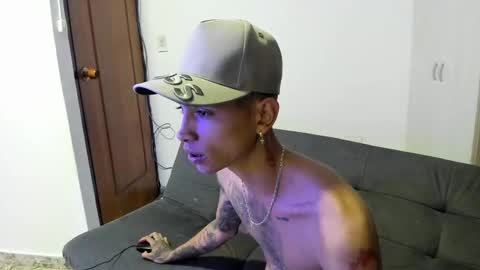 Snapshot of monkeyd_66 chatting on 12/30/24, 10:32 monkeyd_66 online show from 12/30/24, 10:32