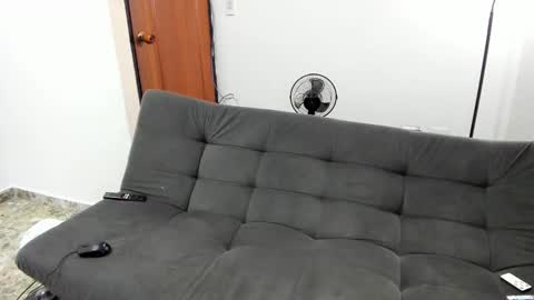 Snapshot of monkeyd_66 chatting on 01/04/25, 01:21 monkeyd_66 online show from 01/04/25, 01:21