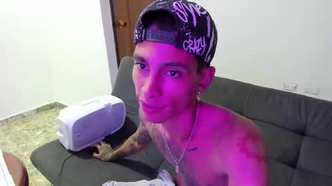 Snapshot of monkeyd_66 chatting on 01/09/25, 01:45 monkeyd_66 online show from 01/09/25, 01:45