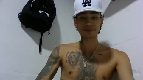 Snapshot of monkeyd_66 chatting on 09/26/25, 08:35 monkeyd_66 online show from 09/26/25, 08:35