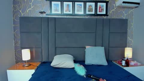   online show from 12/18/25, 03:56