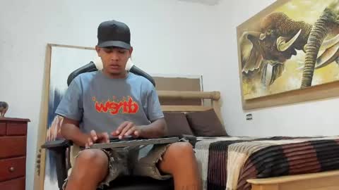 monsoon_the_best online show from 03/18/26, 03:42