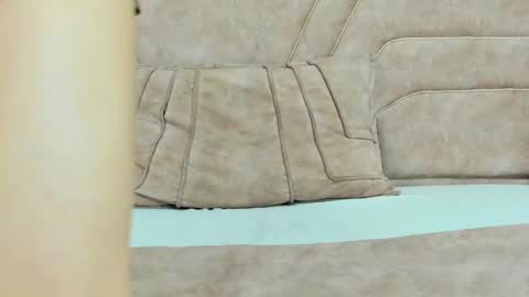 Linda Darling online show from 12/30/24, 01:36