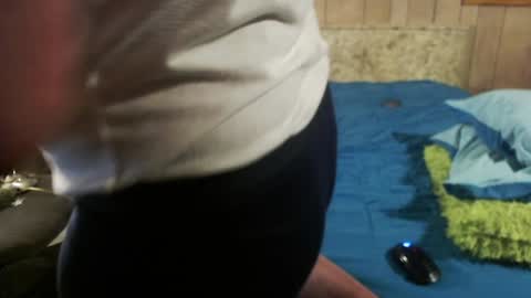 Snapshot of montana6897 chatting on 12/18/24, 10:46 Kingalby817 online show from 12/18/24, 10:46