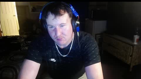 Snapshot of montana6897 chatting on 01/19/25, 12:06 Kingalby817 online show from 01/19/25, 12:06