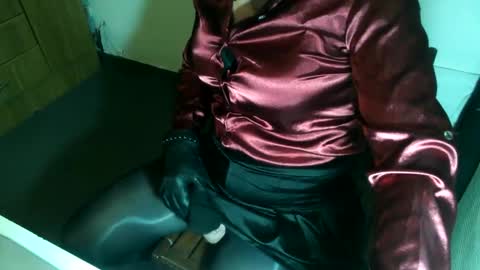 Sabrina online show from 09/10/25, 10:10