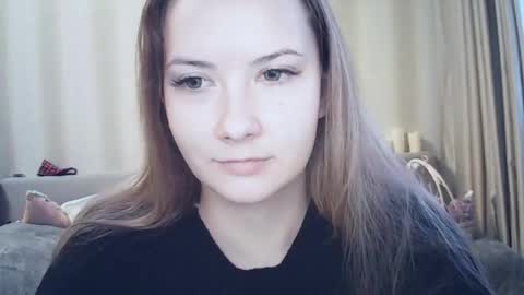 moodiemira online show from 02/10/26, 02:10