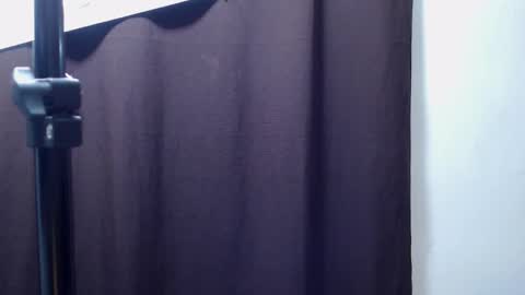 moon_and_fire_ online show from 11/17/25, 02:39