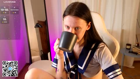 Lola online show from 01/27/25, 06:30