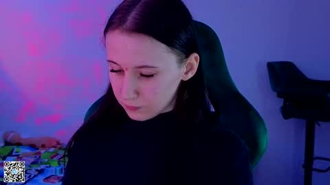 Lola online show from 03/12/25, 02:56