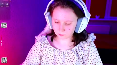 Lola online show from 02/16/26, 02:57