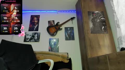 Luna online show from 03/02/26, 10:49