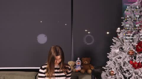 Snapshot of moon_night_anna chatting on 01/17/25, 03:45 Anna Trass online show from 01/17/25, 03:45