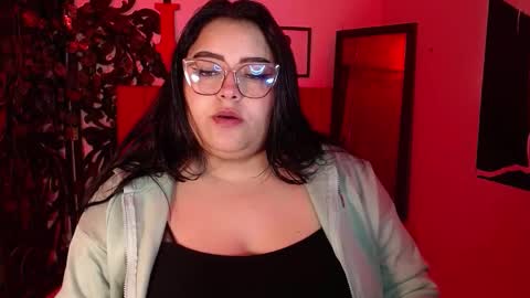 moon_sunflowers online show from 12/15/25, 12:20