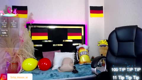 Moon Water   online show from 09/22/25, 11:34