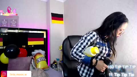 Moon Water   online show from 09/25/25, 11:36