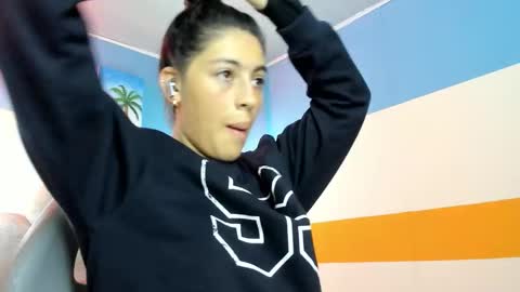 Winy online show from 10/29/25, 11:23