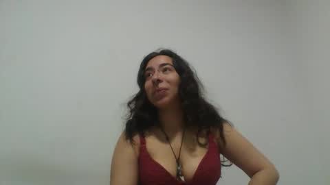 Snapshot of moonandzukko chatting on 04/07/26, 02:01 moonandzukko online show from 04/07/26, 02:01