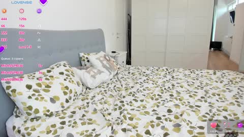 Anna online show from 01/21/25, 09:03