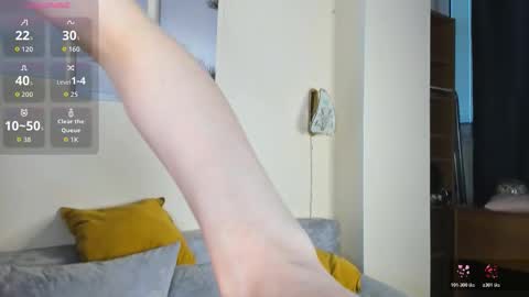 Snapshot of moongrove chatting on 02/24/26, 01:53 Eva online show from 02/24/26, 01:53