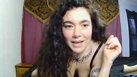 Moonkitty online show from 03/23/26, 10:25