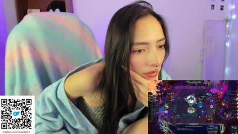 MOON  online show from 01/19/25, 08:50