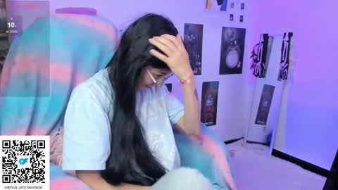 MOON  online show from 10/25/25, 06:10