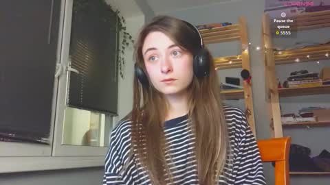 Snapshot of moonlight__lovers chatting on 11/16/25, 03:56 Dana online show from 11/16/25, 03:56