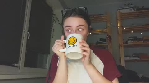 Snapshot of moonlight__lovers chatting on 11/29/25, 07:50 Dana online show from 11/29/25, 07:50