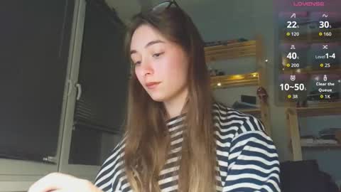 Snapshot of moonlight__lovers chatting on 11/30/25, 08:57 Dana online show from 11/30/25, 08:57