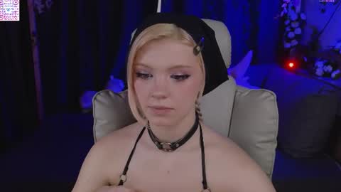 Mia   online show from 06/20/26, 05:38