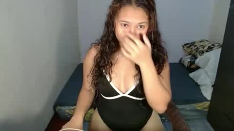 Snapshot of moonlight_xxx chatting on 02/28/26, 10:16 moon online show from 02/28/26, 10:16