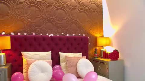 moonligt_iris online show from 02/17/26, 05:26