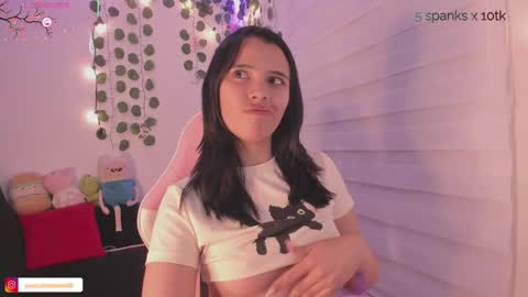 moonliight__ online show from 03/11/25, 12:54