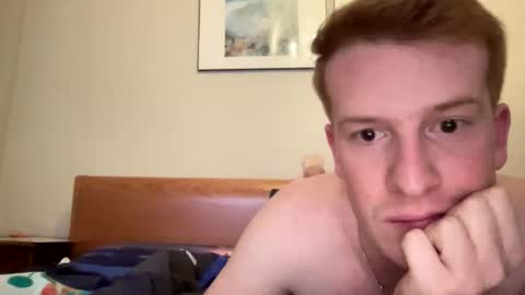 Snapshot of moonlose000 chatting on 02/13/26, 12:17 moonlose000 online show from 02/13/26, 12:17