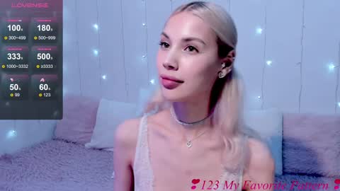 Hello Im Jess  Lets have a Party online show from 12/13/24, 07:53