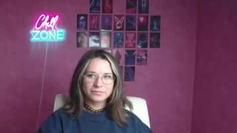 Susanna online show from 11/29/25, 07:00