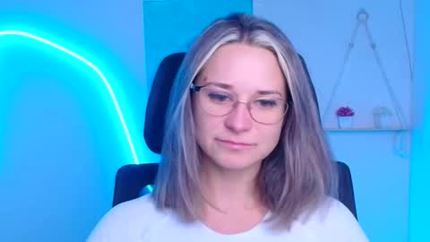 Susanna online show from 01/12/26, 12:21