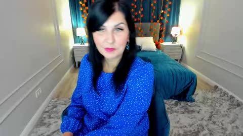 Ask me  online show from 11/13/25, 04:11