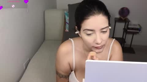 Moon Woman online show from 02/07/26, 02:59