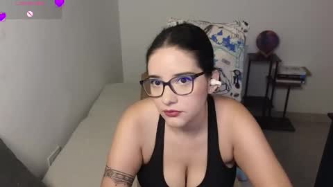 Moon Woman online show from 03/02/26, 07:15