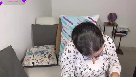 Moon Woman online show from 03/09/26, 03:10