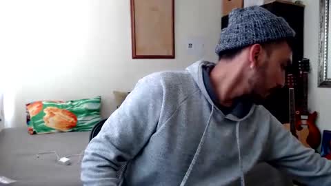 Abelardo online show from 10/02/25, 06:15