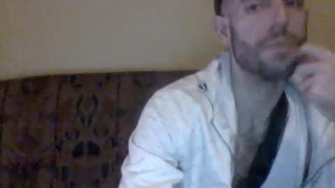 morenikoo26 online show from 09/28/25, 07:41