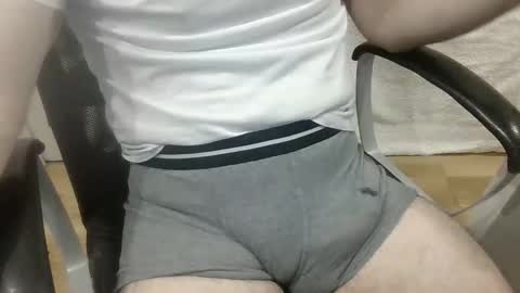 Snapshot of moreno2669 chatting on 02/20/26, 08:38 moreno2669 online show from 02/20/26, 08:38