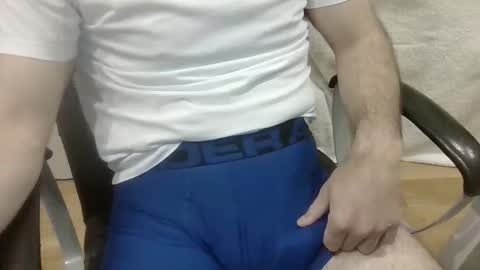 Snapshot of moreno2669 chatting on 02/26/26, 07:57 moreno2669 online show from 02/26/26, 07:57