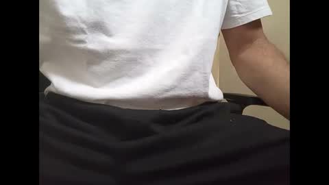 Snapshot of moreno_gatto chatting on 10/17/25, 04:20 moreno_gatto online show from 10/17/25, 04:20