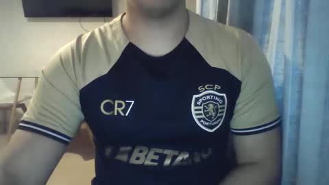 Snapshot of morenolatin19 chatting on 02/15/25, 07:49 Jos Luis online show from 02/15/25, 07:49